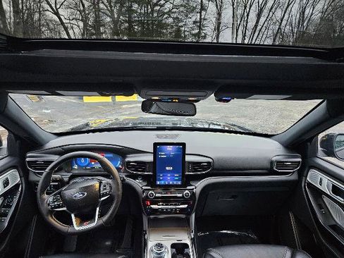 Certified 2023 Ford Explorer ST w/ Equipment Group 401A image 15