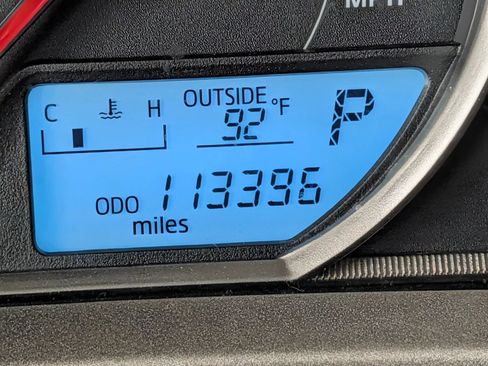 Used 2015 Toyota RAV4 XLE AWD/4WD image 34