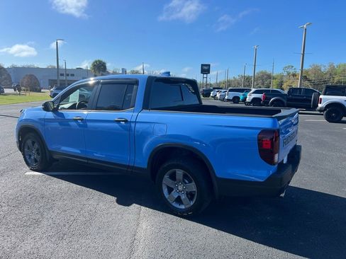 Used 2024 Honda Ridgeline TrailSport image 3