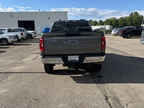 Used 2022 Ford F150 XLT w/ Trailer Tow Package image 8