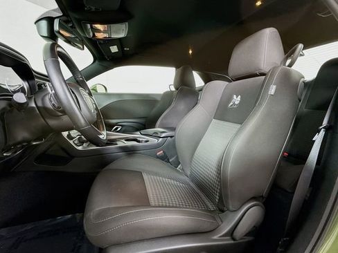 Used 2022 Dodge Challenger R/T Scat Pack image 21