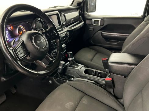Used 2022 Jeep Wrangler Unlimited Sport AWD/4WD image 15