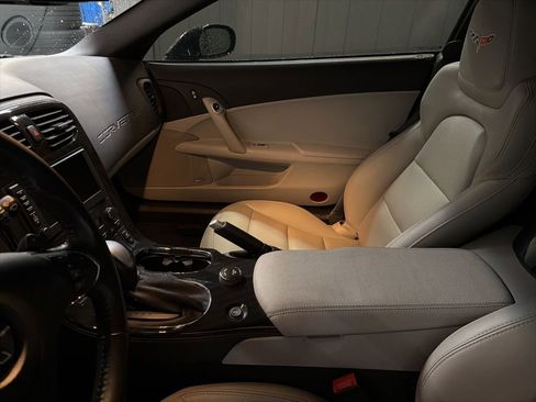 Used 2013 Chevrolet Corvette Grand Sport w/ 3LT Preferred Equipment Group image 14