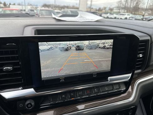 Used 2025 Chevrolet Silverado 1500 LT Trail Boss image 17