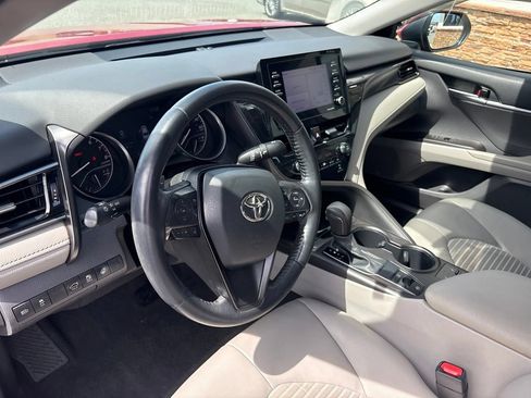 Used 2021 Toyota Camry SE w/ Cold Weather Package AWD/4WD image 4