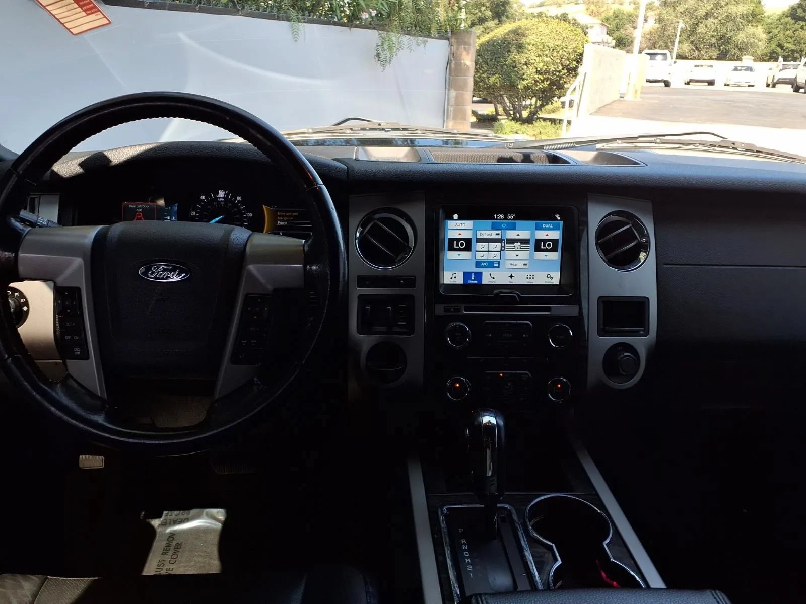Used 2017 Ford Expedition Limited RWD image 22