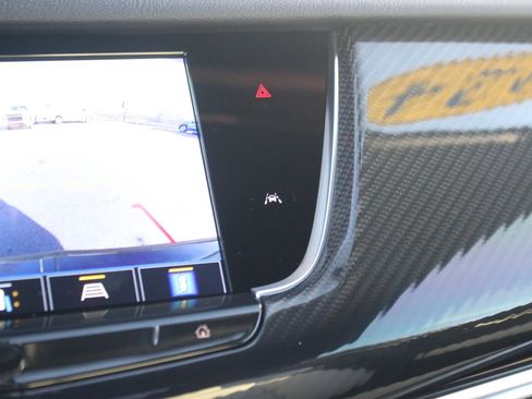 Used 2024 Cadillac XT6 Sport w/ LPO, Onyx Lite Package image 30