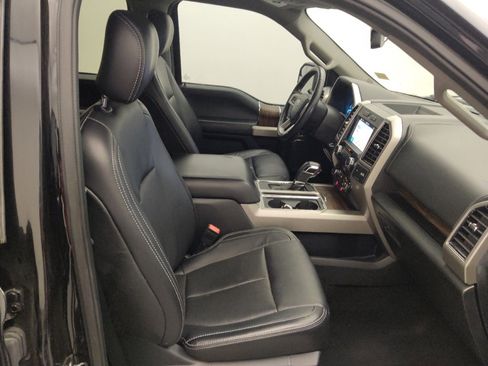 Used 2019 Ford F150 Lariat RWD image 21