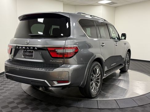 Used 2022 Nissan Armada Platinum w/ Captain's Chairs Package RWD image 7
