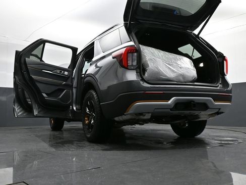 New 2026 Ford Explorer Tremor w/ Tremor Ultimate Package AWD/4WD image 41
