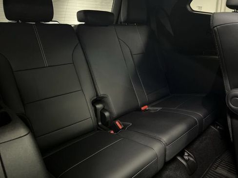 Certified 2024 GMC Acadia Elevation w/ Black Edition FWD image 55
