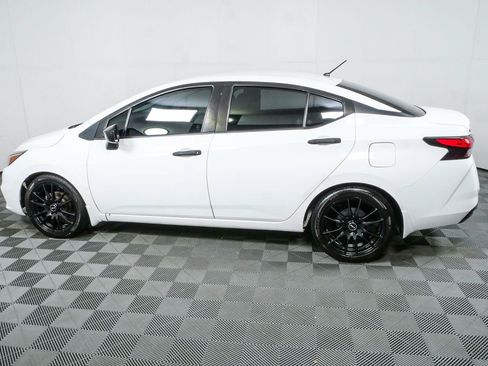 Used 2020 Nissan Versa S FWD image 27