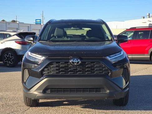 Used 2023 Toyota RAV4 XLE image 8