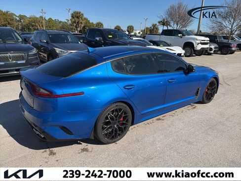Used 2018 Kia Stinger GT2 image 8