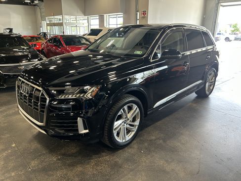 Used 2023 Audi Q7 3.0T Premium Plus w/ Premium Plus Package AWD/4WD image 7