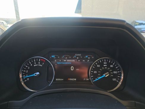 Used 2021 Ford Expedition Platinum image 24