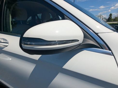 Certified 2022 Mercedes-Benz GLC 300 4MATIC image 23