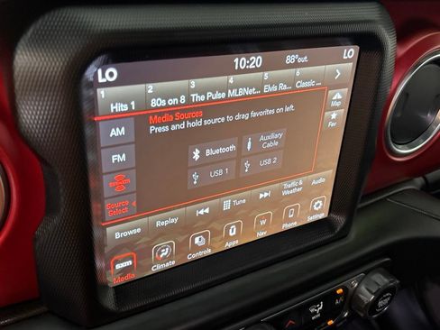 Used 2022 Jeep Wrangler Unlimited Rubicon AWD/4WD image 30