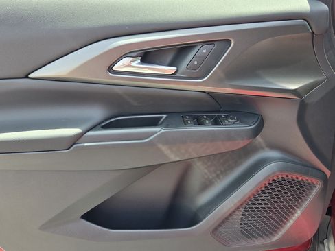 New 2026 Chevrolet Equinox EV LT FWD image 11