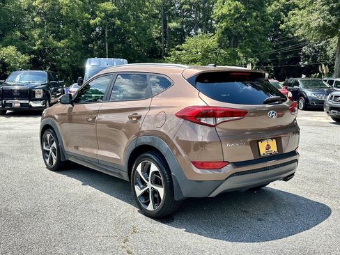 Used 2016 Hyundai Tucson Sport FWD image 5