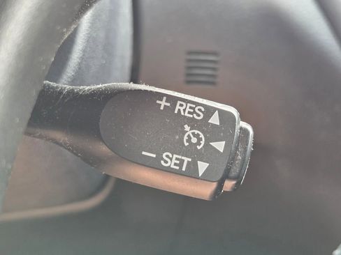 Used 2011 Lexus HS 250h Premium FWD image 18