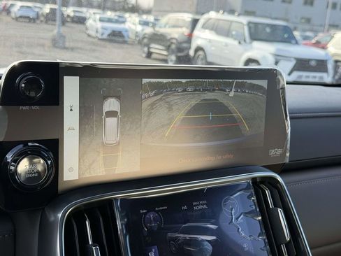 New 2026 Lexus LX 600 4WD w/ Luxury Package image 11