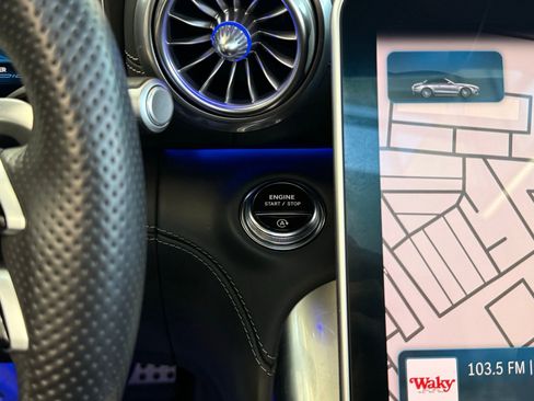 Used 2023 Mercedes-Benz SL 43 AMG w/ Driver Assistance Package image 48