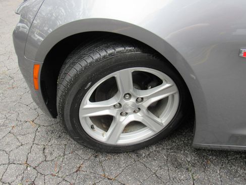 Used 2019 Chevrolet Camaro LT RWD image 26