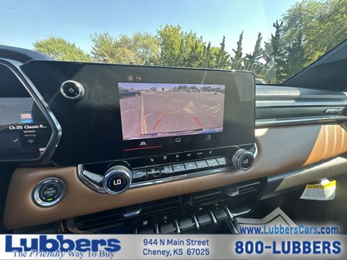 Used 2026 GMC Canyon AT4 AWD/4WD image 17