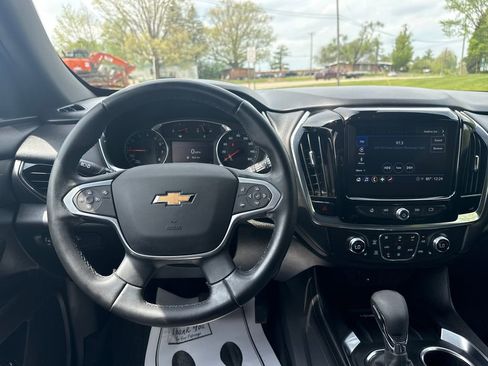 Used 2023 Chevrolet Traverse LT w/ LPO, Floor Liner Package AWD/4WD image 18