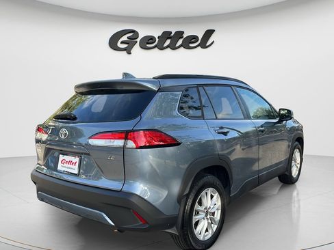 Used 2024 Toyota Corolla Cross LE FWD image 5