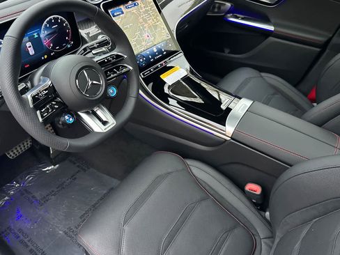 New 2026 Mercedes-Benz GLC 43 AMG 4MATIC image 9