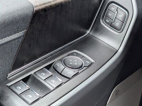 Used 2022 Ford F150 Lariat image 22