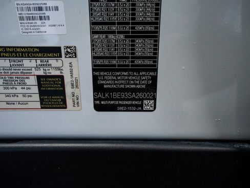 Used 2025 Land Rover Range Rover Long Wheelbase Autobiography image 61