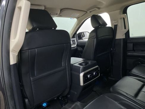 Used 2024 Ford Expedition Max XLT image 15