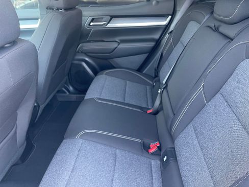 New 2026 GMC Terrain Elevation image 16