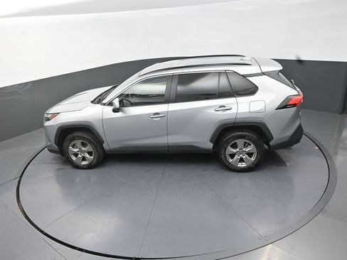 Used 2025 Toyota RAV4 XLE AWD/4WD image 26