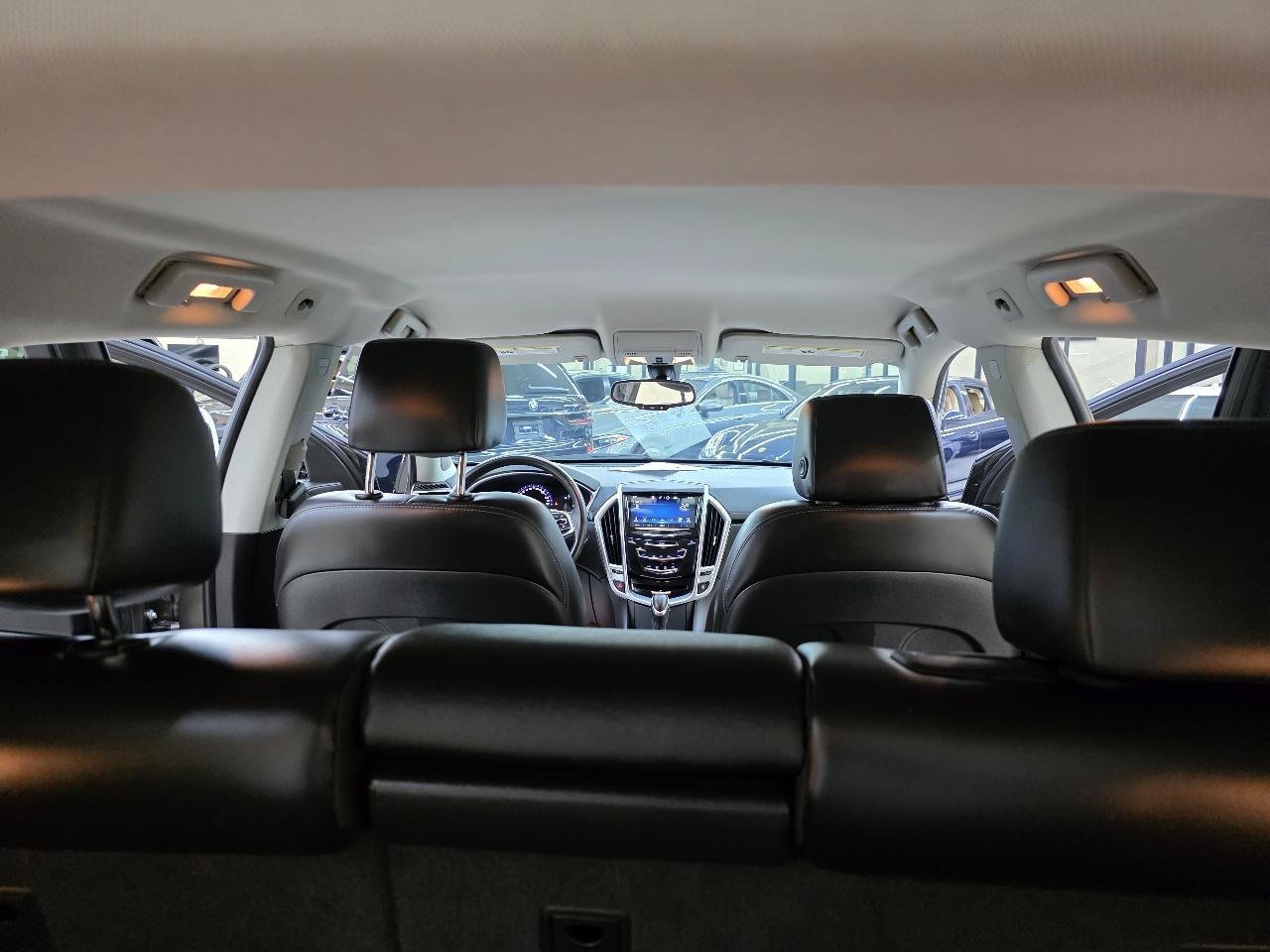 Used 2014 Cadillac SRX FWD image 12