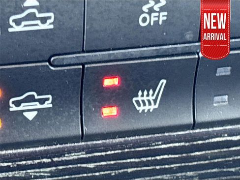 Used 2018 RAM 1500 Limited image 21