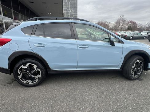 Used 2023 Subaru Crosstrek 2.5i Limited AWD/4WD image 8