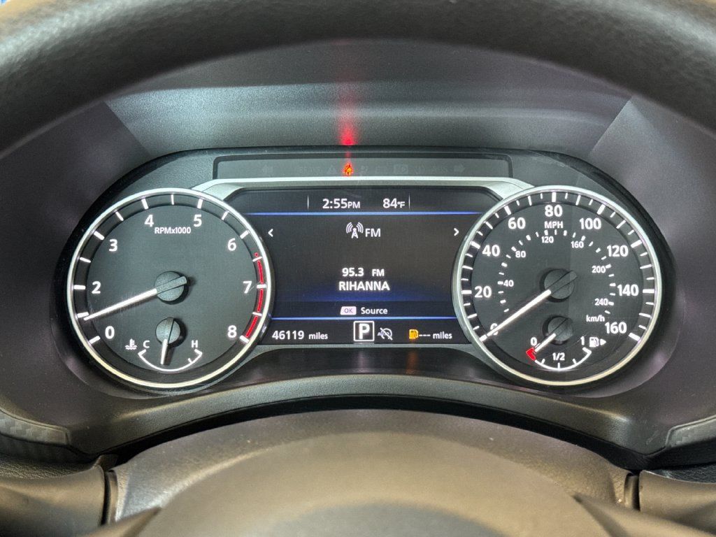 Used 2024 Nissan Sentra SV FWD image 22