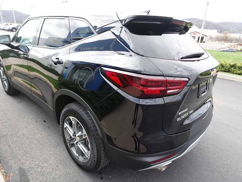 Used 2025 Chevrolet Blazer LT image 6
