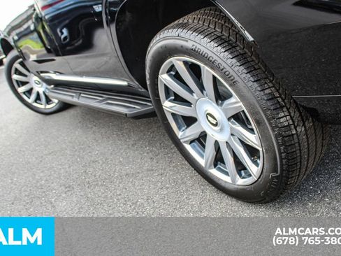 Used 2026 Cadillac Escalade 4WD image 15