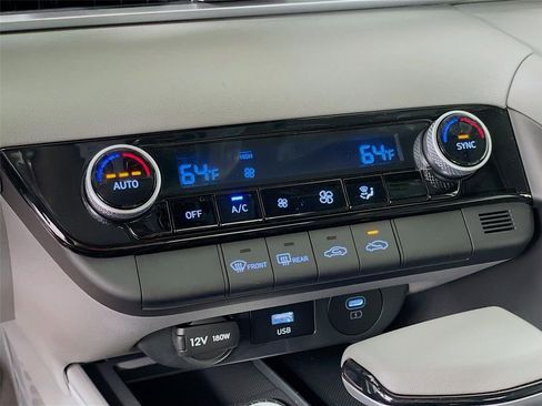 New 2026 Hyundai Elantra Sport FWD image 12