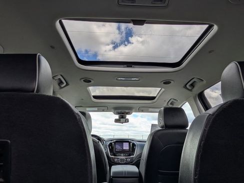 Used 2020 Chevrolet Traverse High Country AWD/4WD image 27