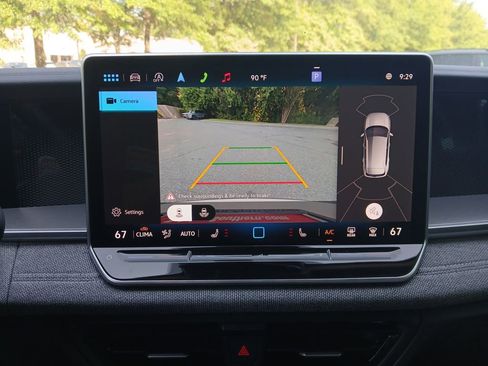 New 2025 Volkswagen Tiguan S image 19