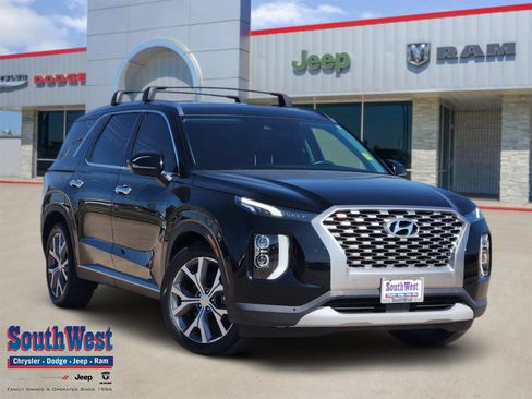 Used 2022 Hyundai Palisade SEL w/ 8P Bench Seat Package AWD/4WD image 1