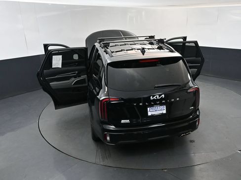 Certified 2024 Kia Telluride EX X-Line AWD/4WD image 18
