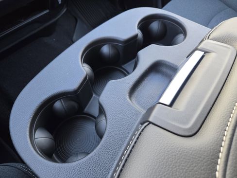 New 2026 RAM 2500 Tradesman AWD/4WD image 17