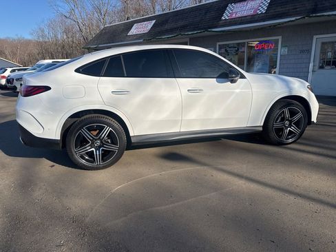 Used 2024 Mercedes-Benz GLC 300 4MATIC image 13